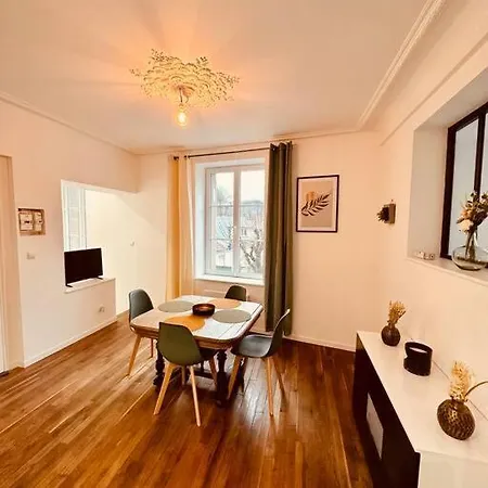 Apartment Moderne - Vue Sur Chateau Fort